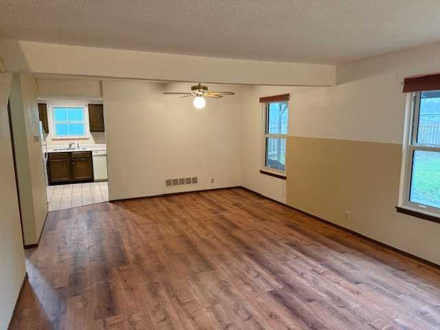 2416 Sequoia Ct #1 - Photo 5 of 11