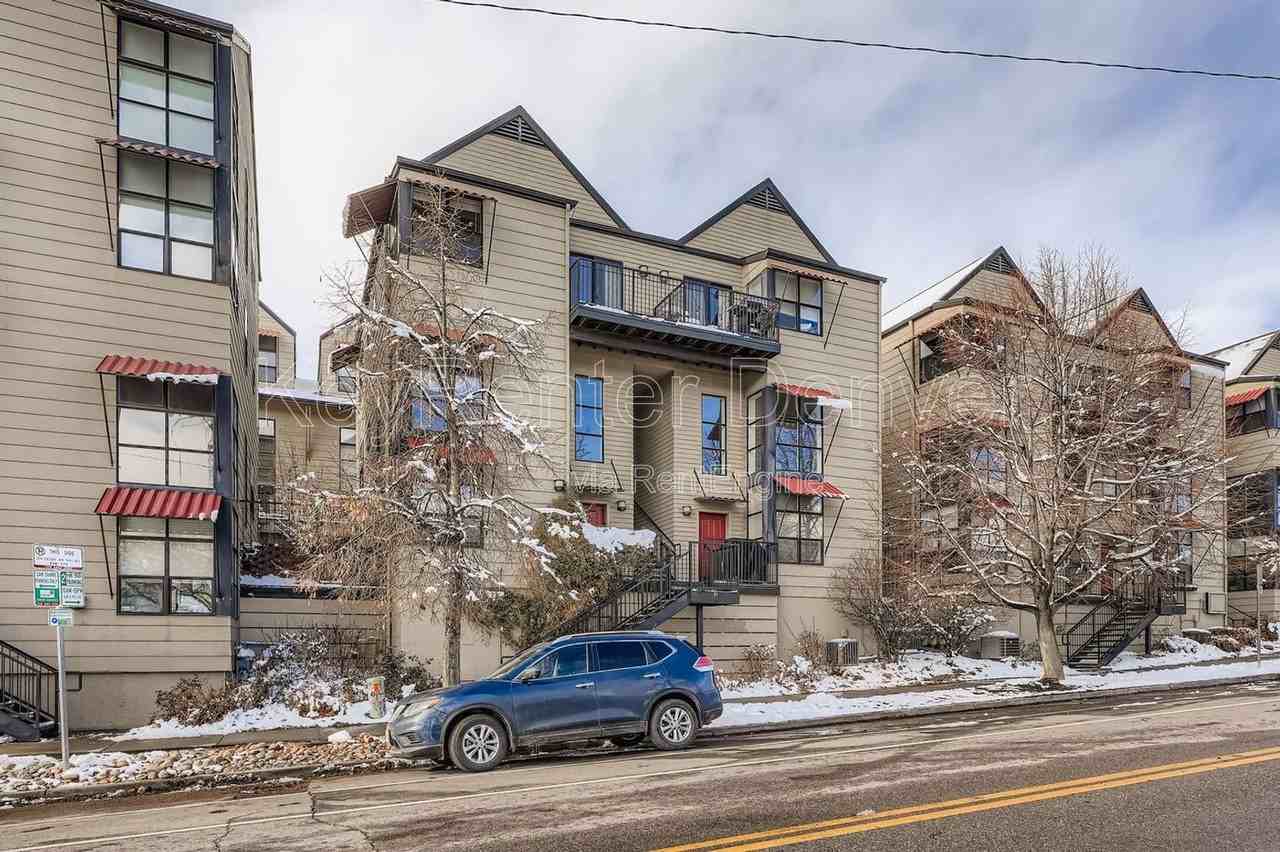 3025 Tejon St #B - Photo 2 of 18