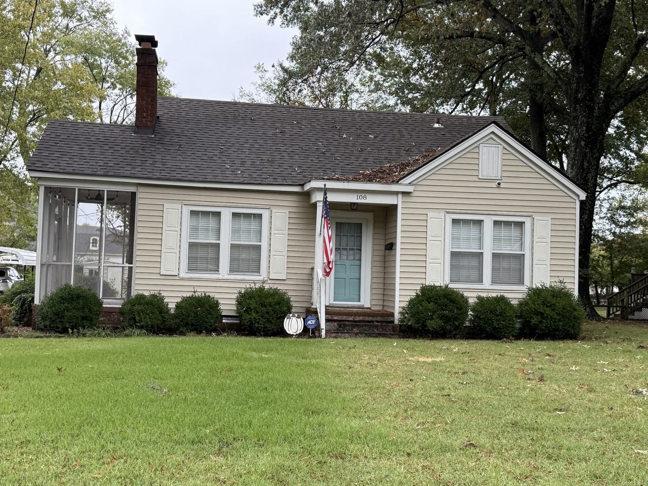 108 North Mclemore Avenue #1