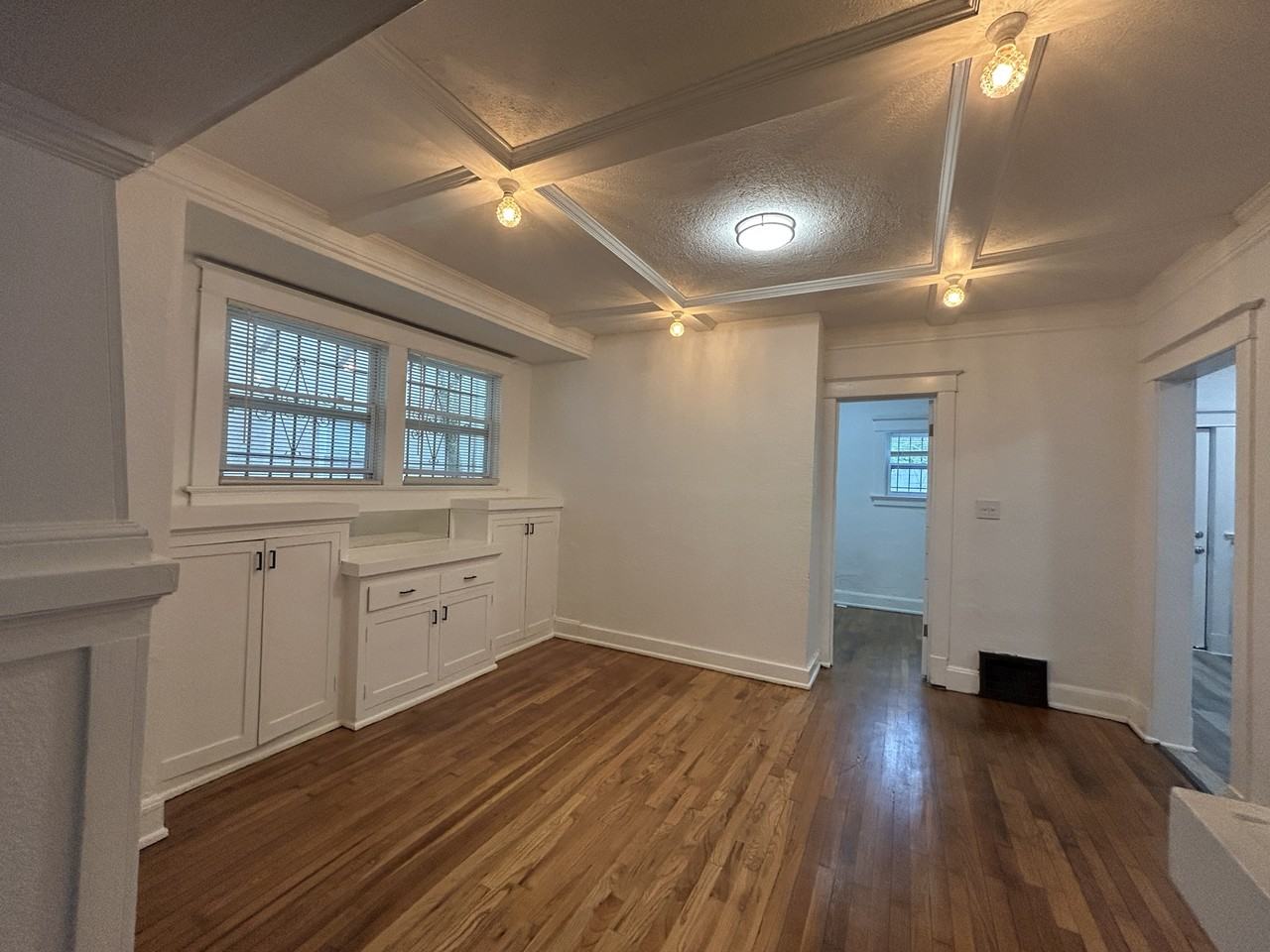 4010 Bellefontaine Avenue #1 - Photo 7 of 32