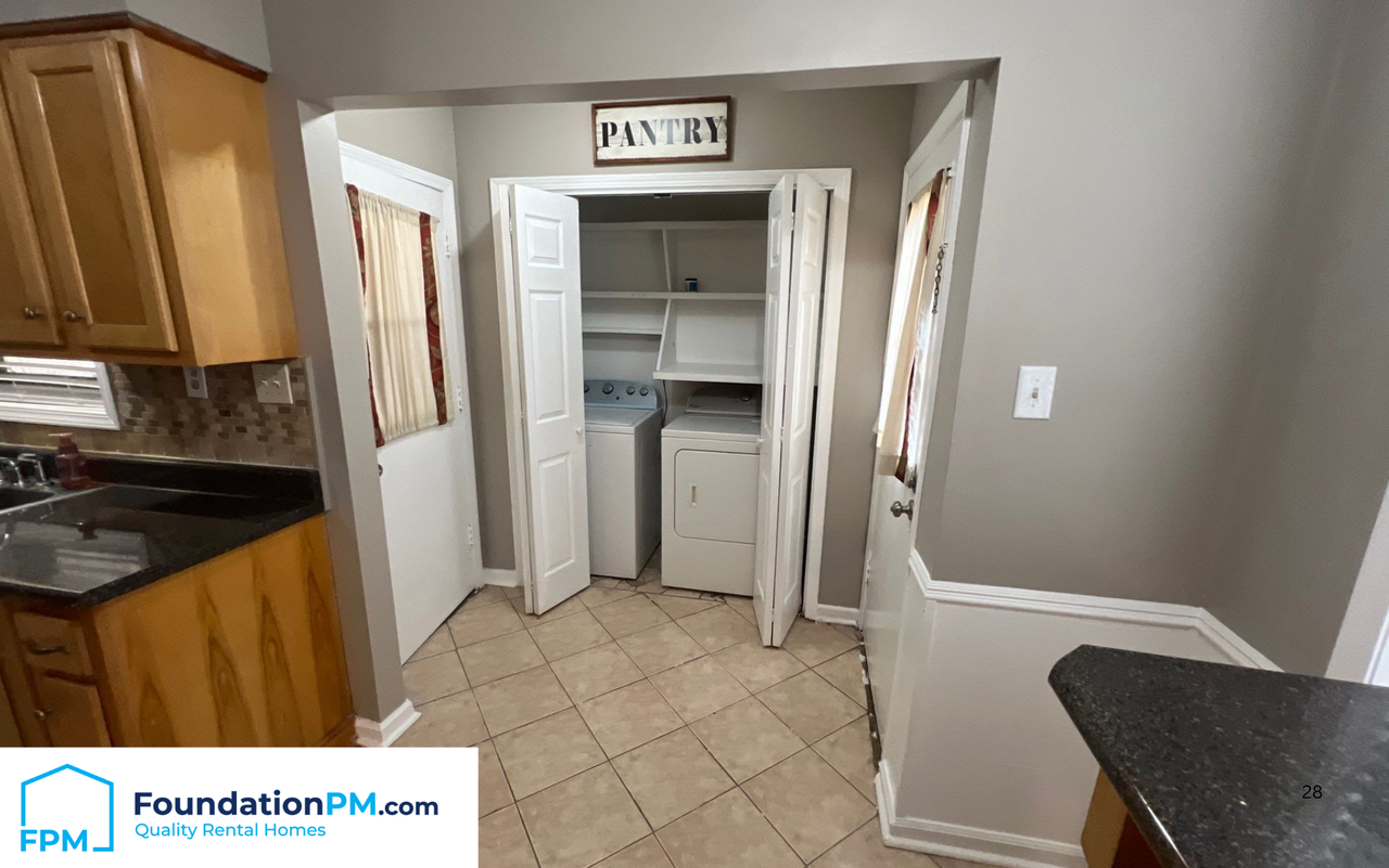 4022 Chinaberry Cv #1 - Photo 7 of 25