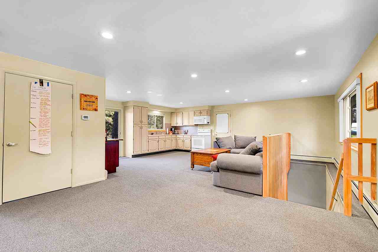 27927 Circle Dr #1 - Photo 2 of 40