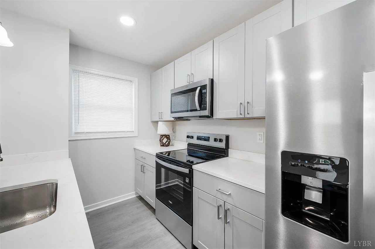 2410 Poplar Street #1 - Photo 5 of 26