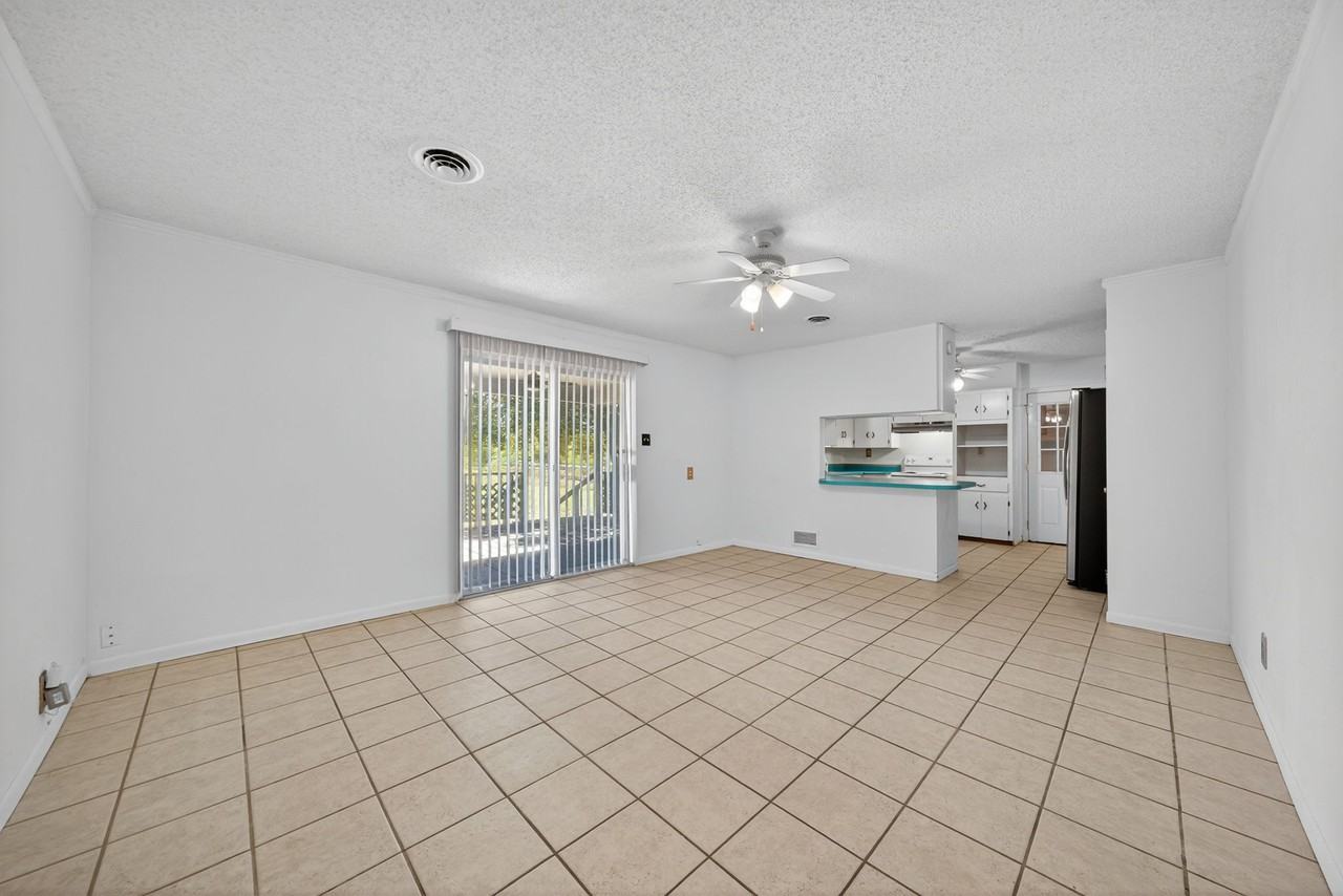 7590 New Sulphur Springs Rd #1 - Photo 5 of 32