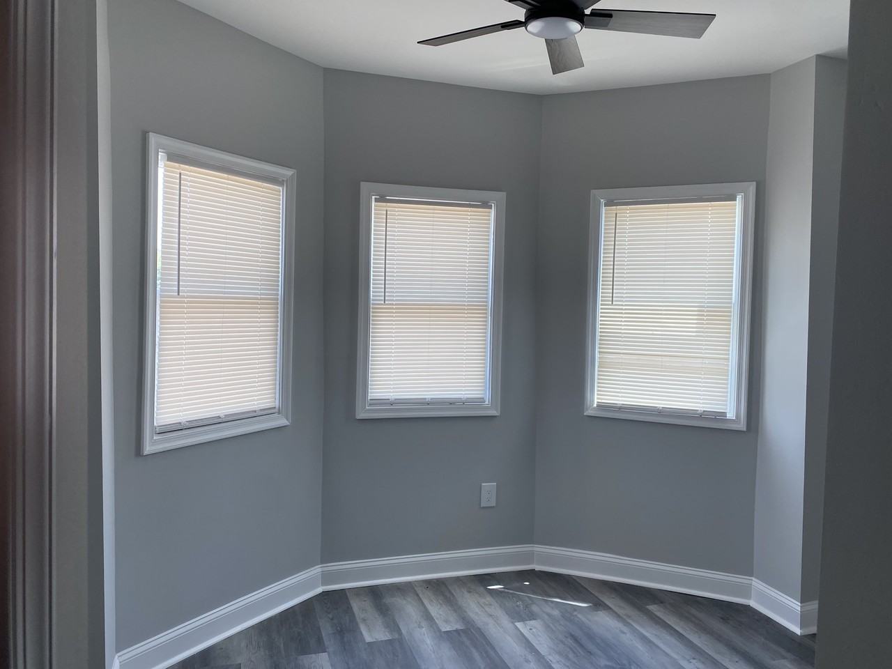 5112 Belair Road - 1A AVAILABLE $650 - Photo 6 of 9