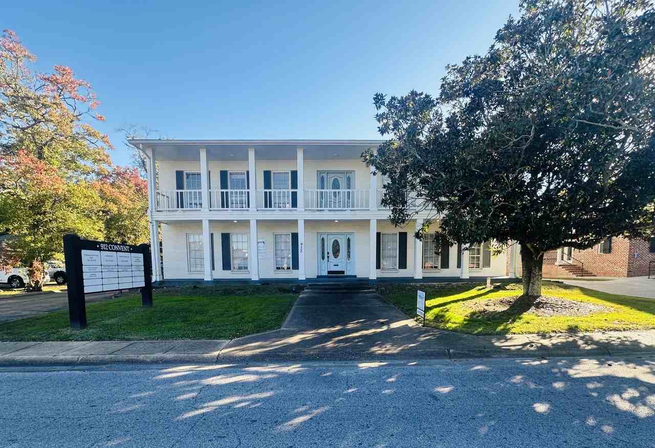 912 Convent Avenue #5 - Photo 4 of 21