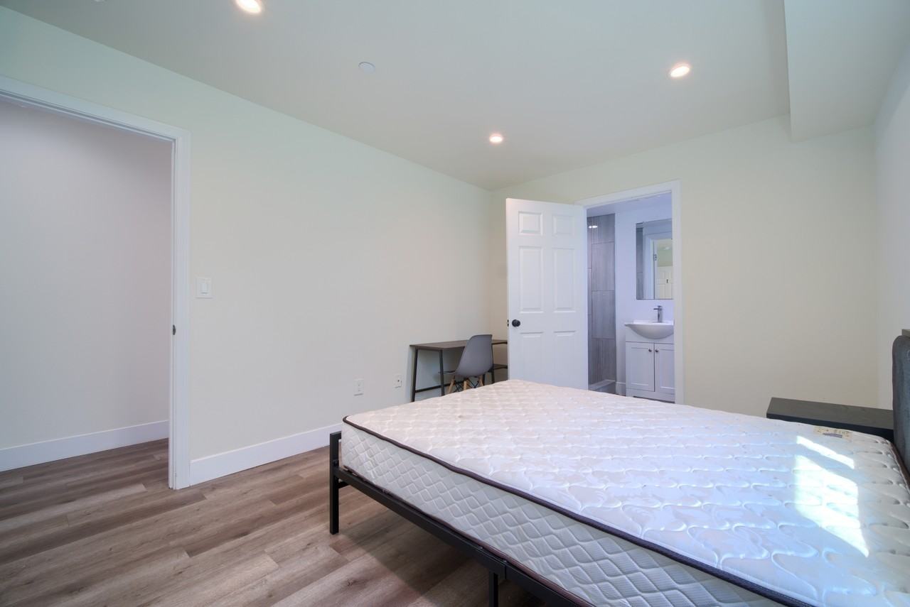 1419 1/2 S New Hampshire Ave - Photo 7 of 19