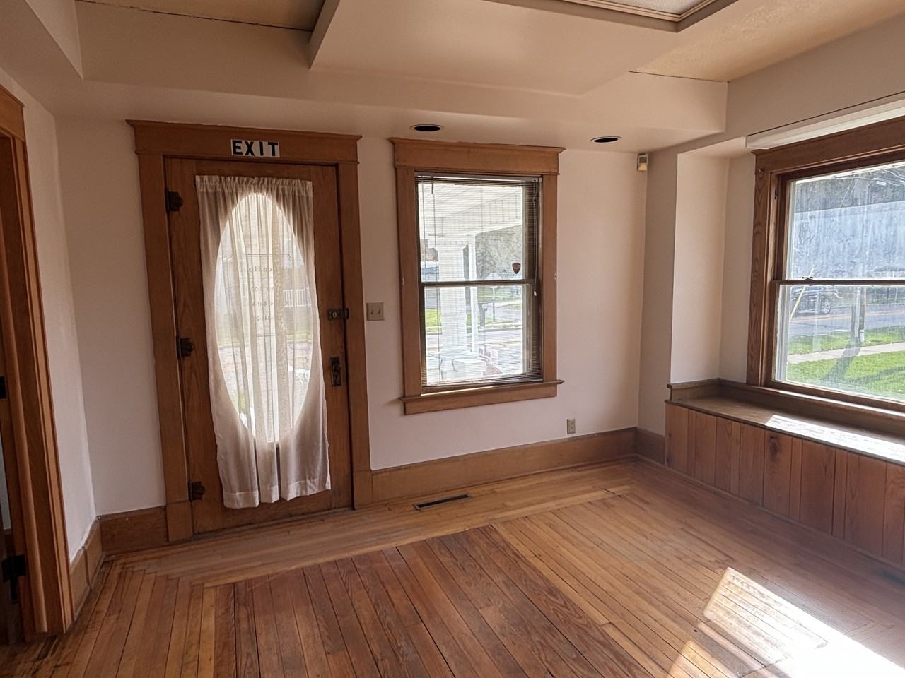 11796 South Avenue #1 - Photo 5 of 23