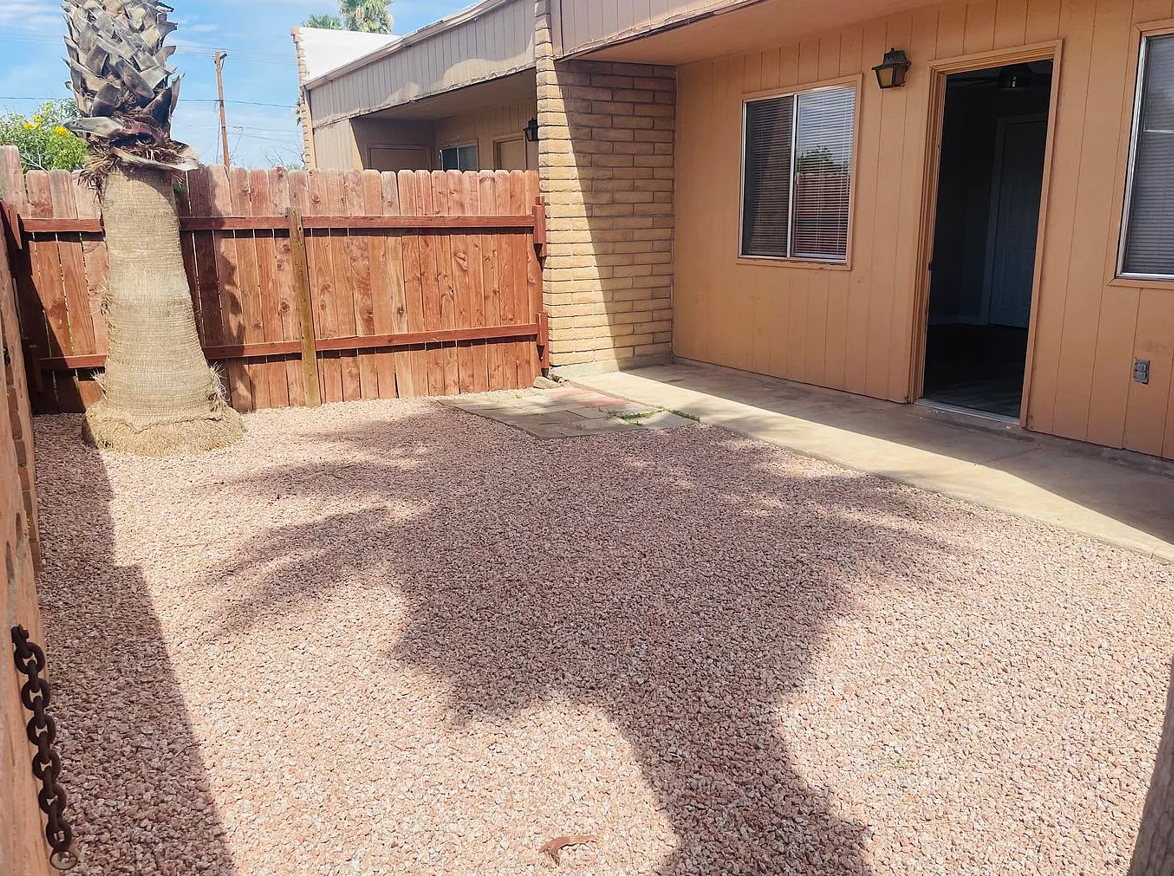 3832 N Park Ave #3832 - Photo 3 of 5