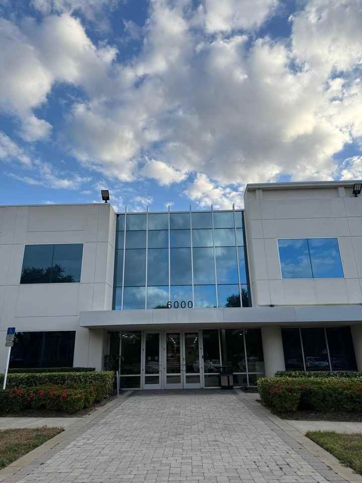 6000 Metrowest Boulevard #213 - Photo 3 of 12