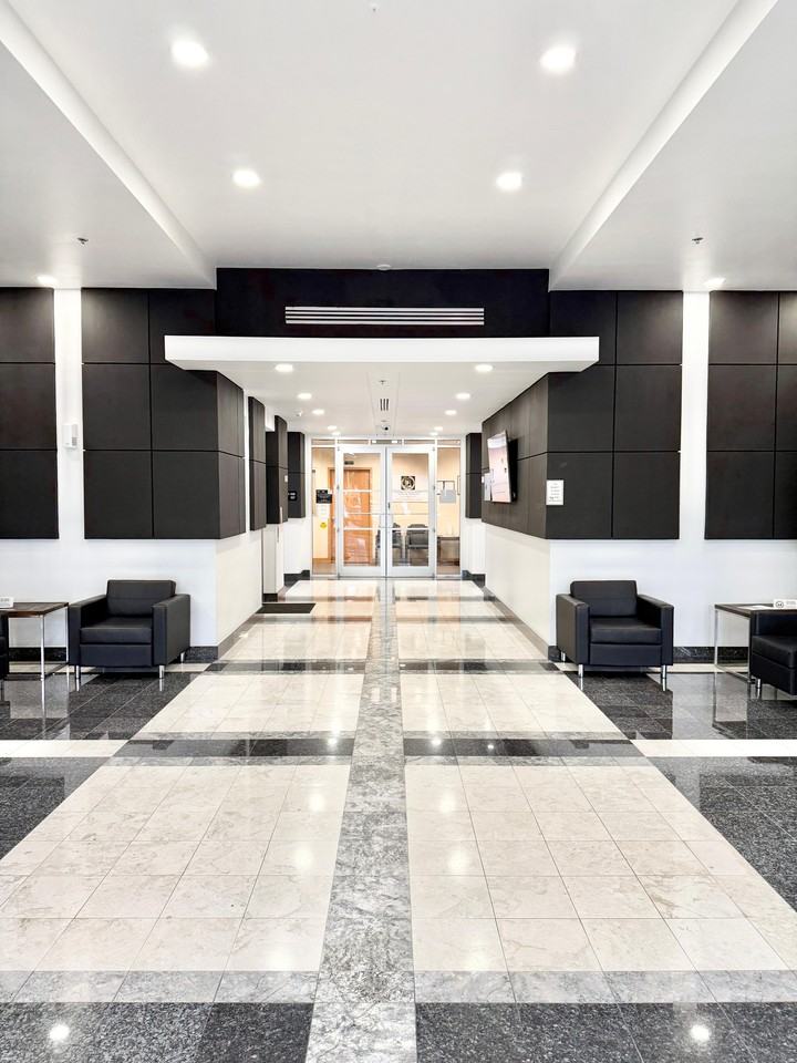 6000 Metrowest Boulevard #213 - Photo 5 of 12