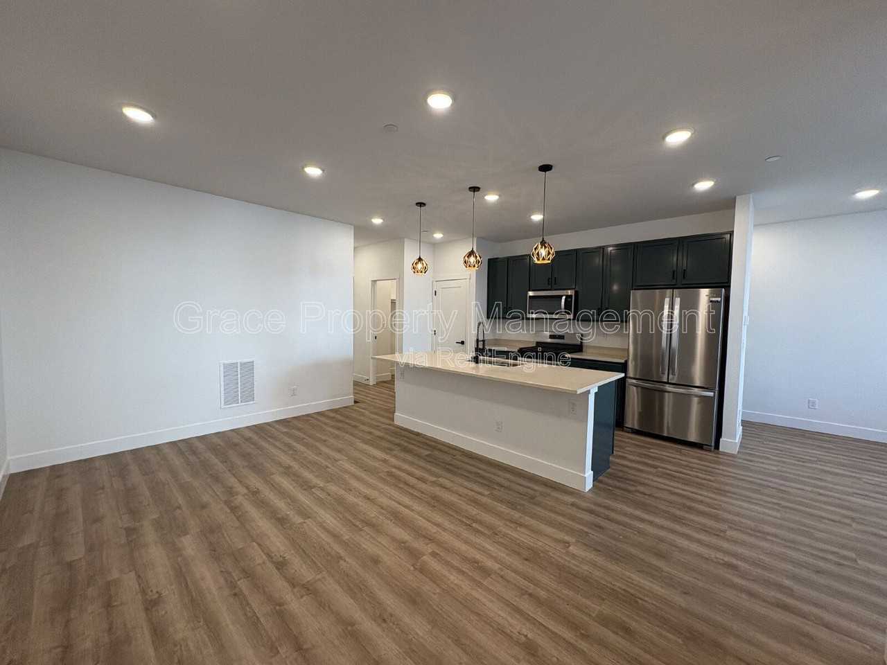 2657 West 68th Avenue - Photo 2 of 29