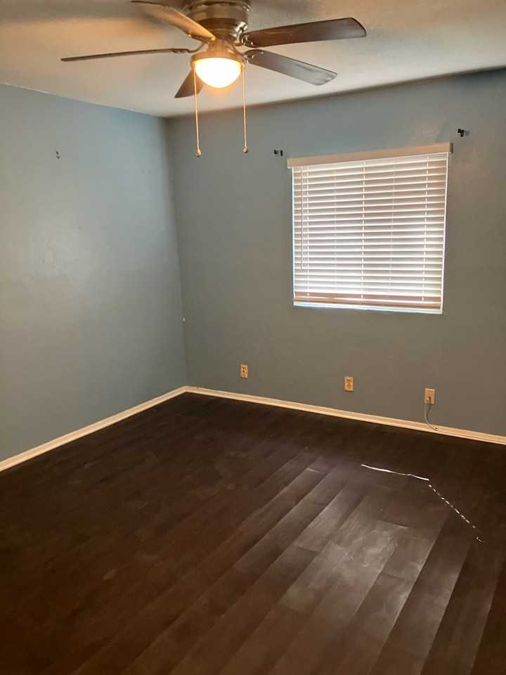 13615 Primwood St #1 - Photo 3 of 14