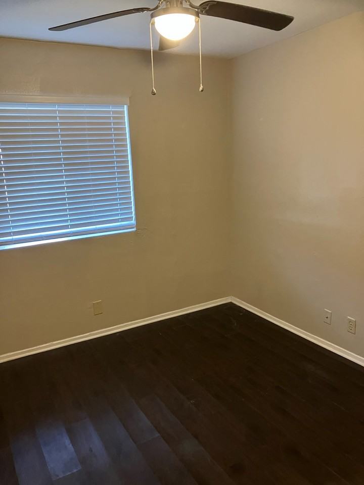 13615 Primwood St #1 - Photo 5 of 14