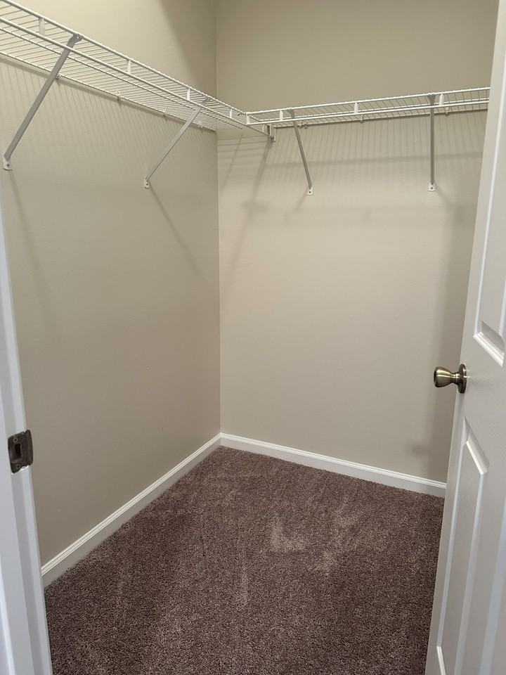 975 975 Luminary Circle - 1Unit 103 #1 - Photo 6 of 15