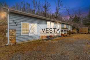 220 Meredith Loop - Photo 1 of 1