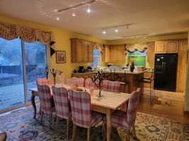 featured image of 1611 Heroic Road #1