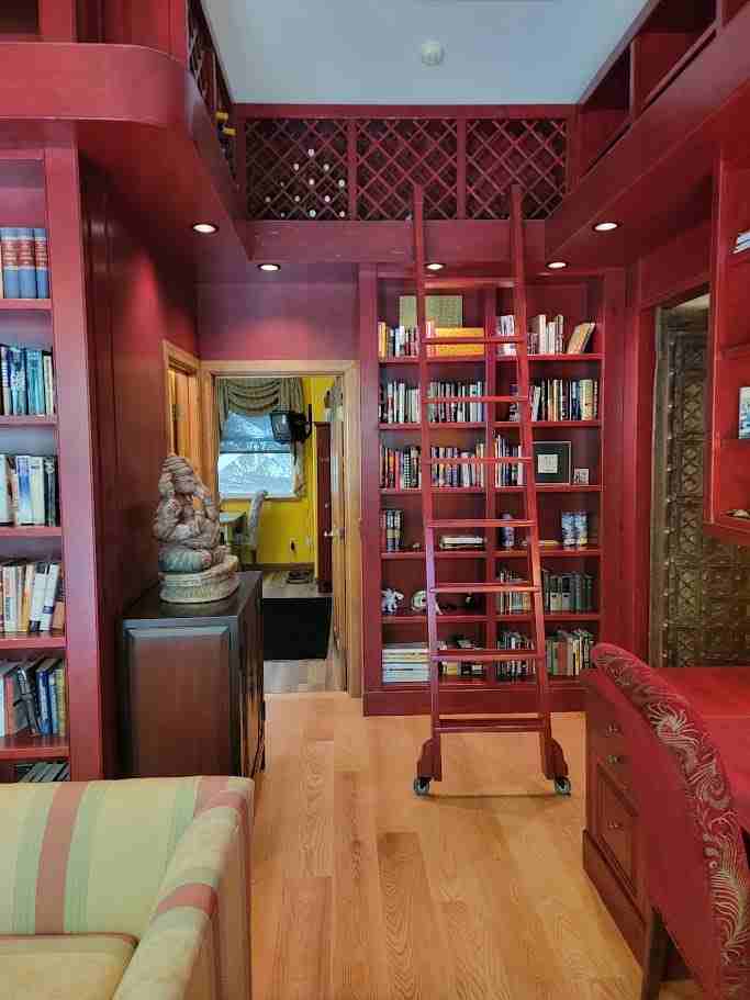 1611 Heroic Road #1 - Photo 4 of 34