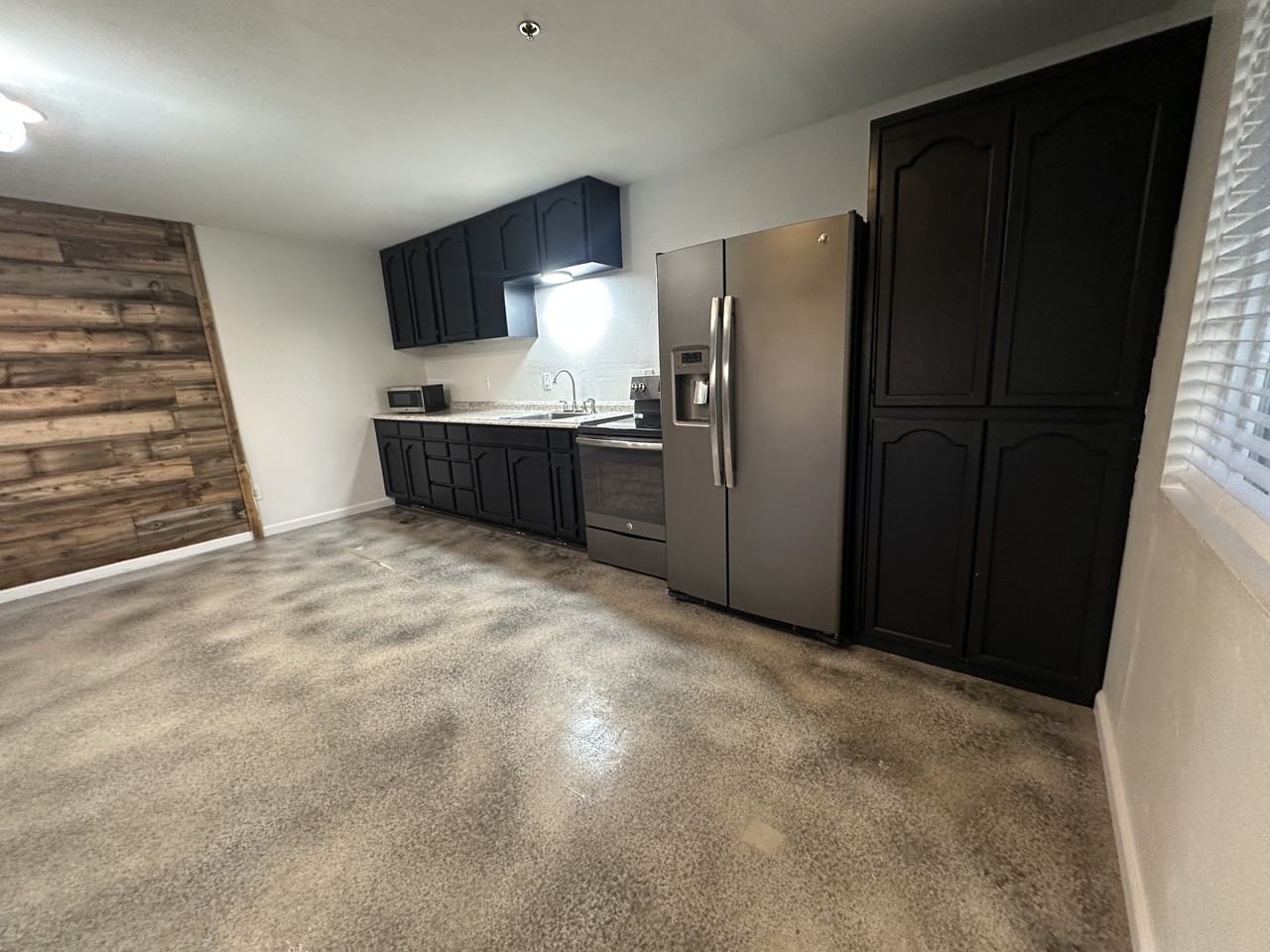 2315 Tavern Road #2 - Photo 5 of 10