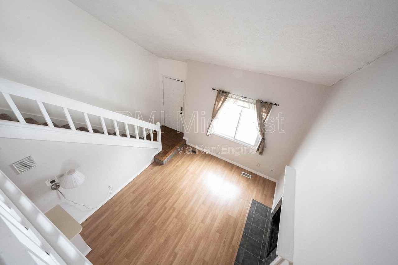 507 Conner Creek Dr - Photo 2 of 23