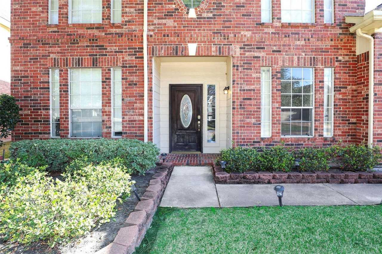 23207 Olive Ridge Ct - Photo 2 of 45