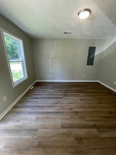 1831 Schaffer St #1 - Photo 2 of 13