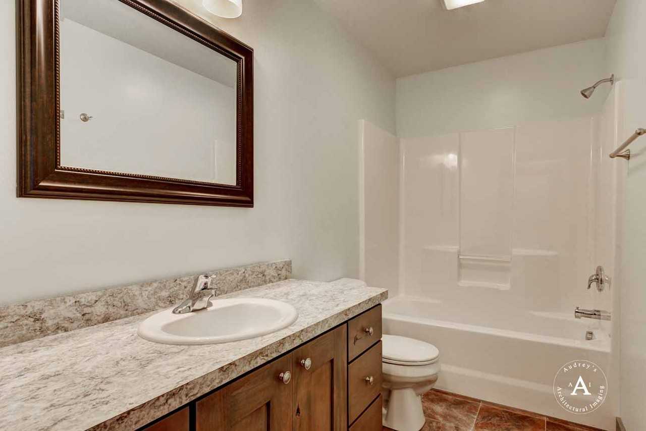 2070 Gold Avenue #2070 - Photo 3 of 23