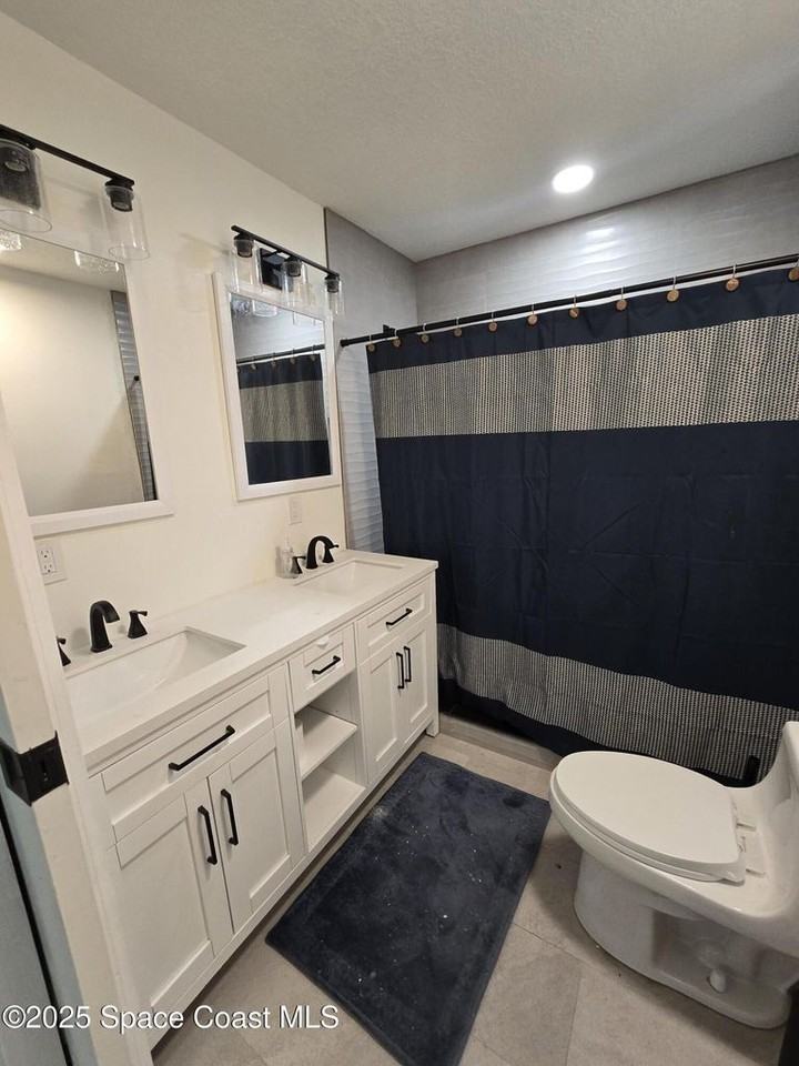 2417 Colonial Dr #1 - Photo 6 of 10