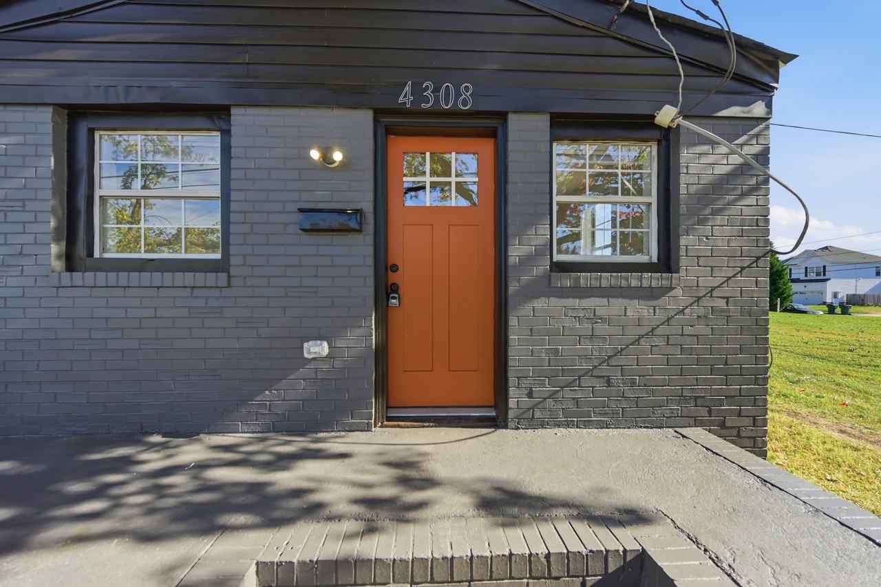 4308 Roanoke Avenue #1 - Photo 3 of 37