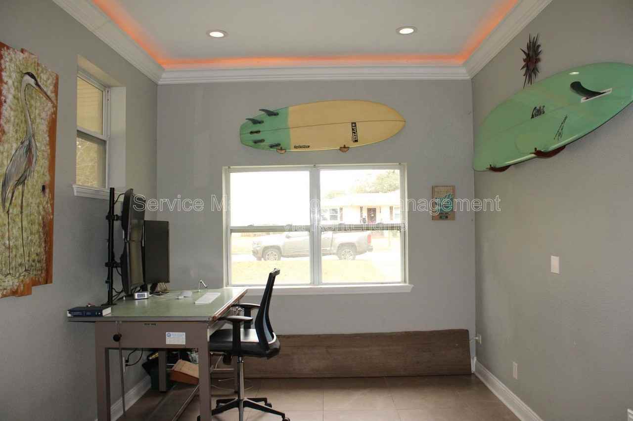 1550 E Leonard St - Photo 4 of 13