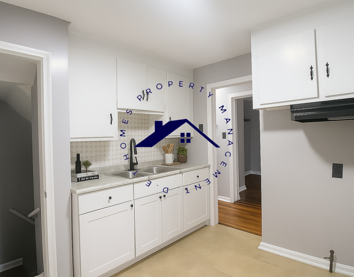 11081 Lakepointe St #1 - Photo 7 of 24