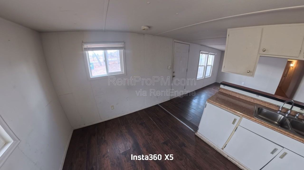 1303 N College Ave #7 - Photo 4 of 11