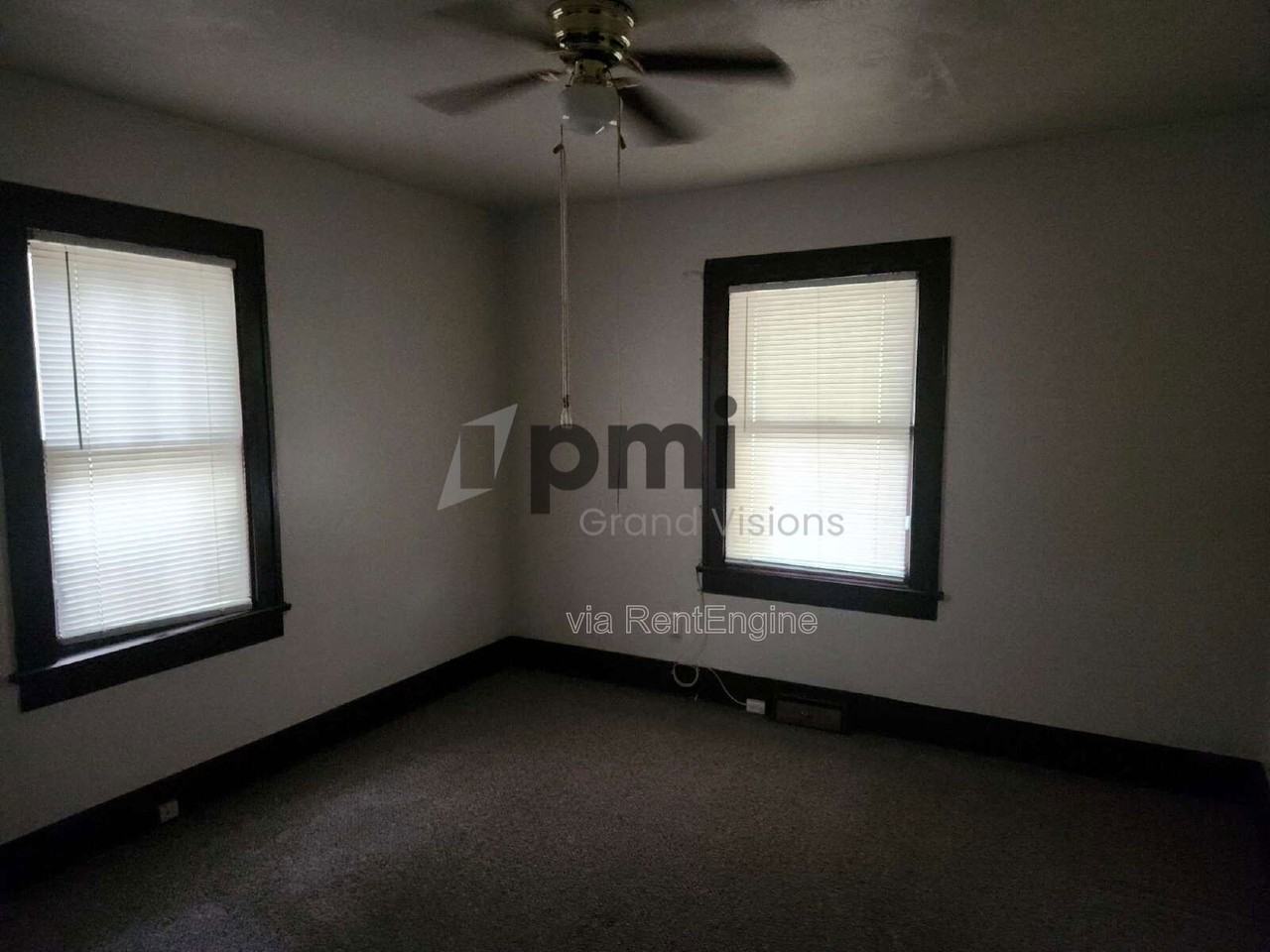 2055 E Prairie St - Photo 6 of 9
