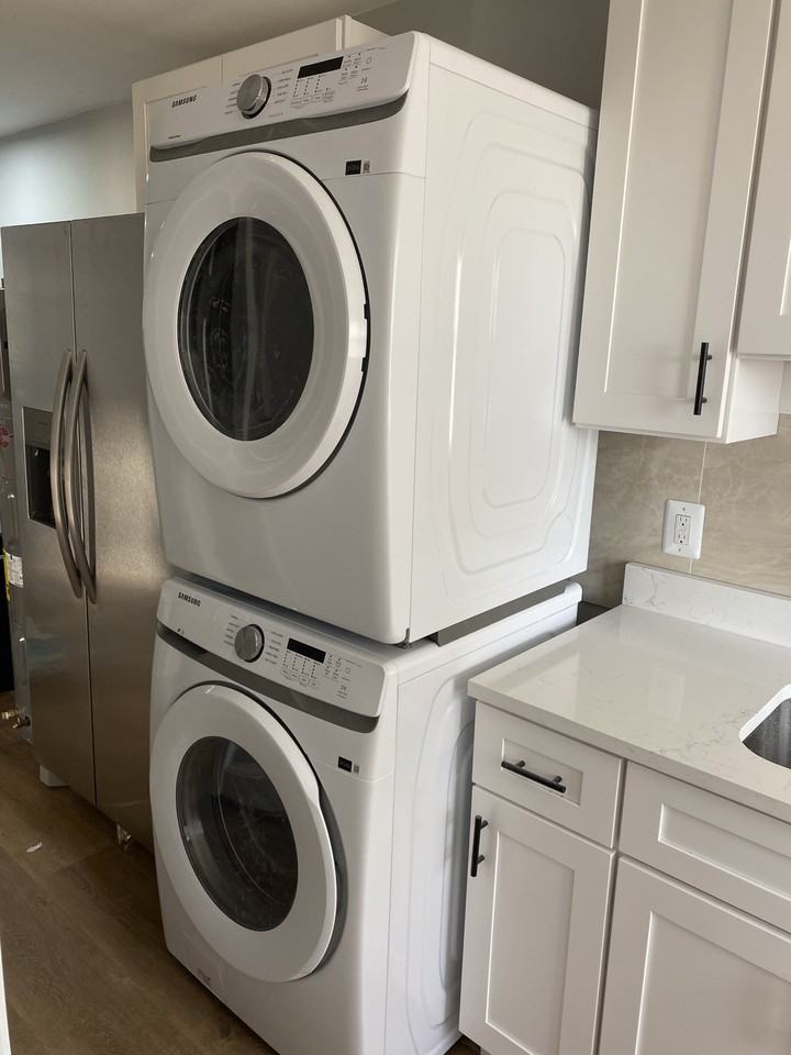 823 North Woodington Road - 1C AVAILABLE $700 - Photo 3 of 9