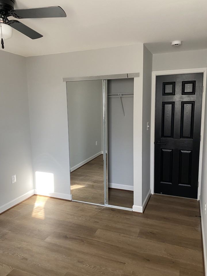 823 North Woodington Road - 1C AVAILABLE $700 - Photo 5 of 9