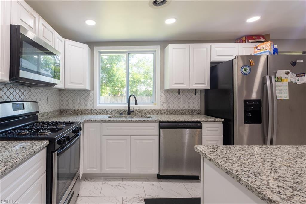 1507 Hastings Dr #1 - Photo 3 of 11