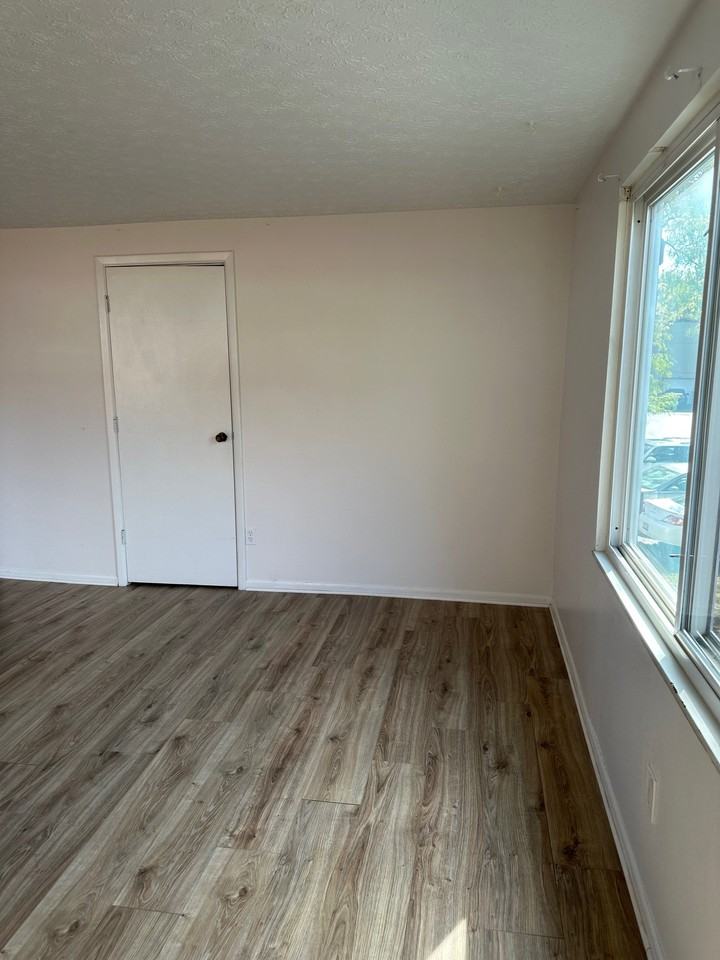 2448 Burgandy Lane #1 - Photo 3 of 25