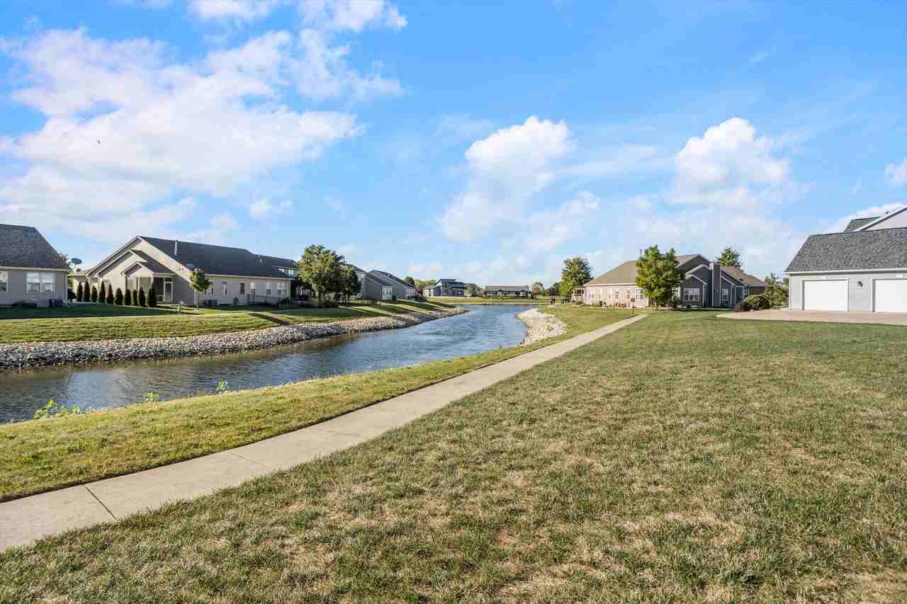 3048 3048 East Stillwater Landing - 1Unit 101 #1 - Photo 3 of 19