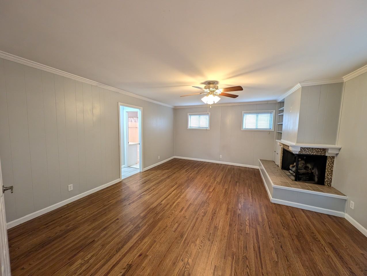 1135 East 49th Street #1 - Photo 7 of 15