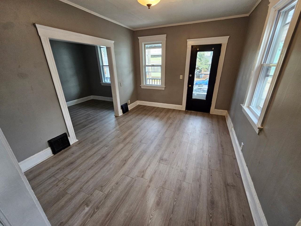 1148 Norwood Rd - Photo 3 of 19