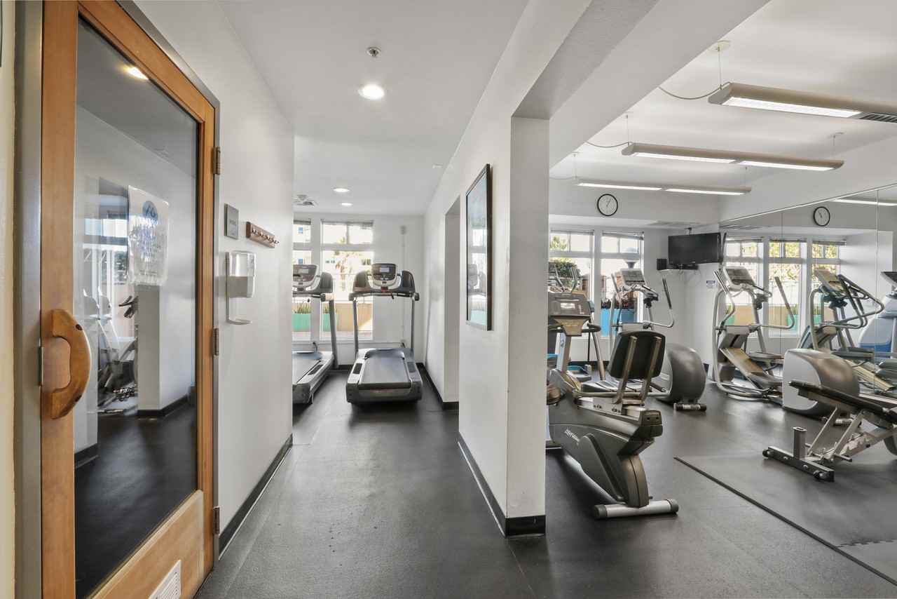 488 East Ocean Boulevard #1016 - Photo 6 of 50