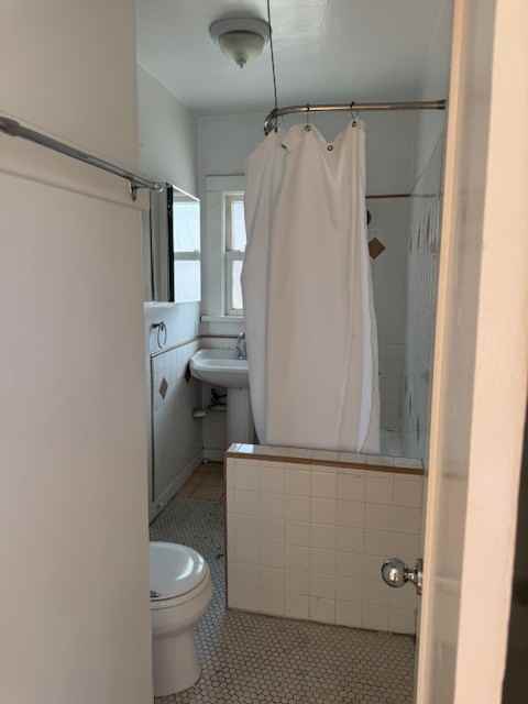 2008 Argyle Ave #2008 - Photo 6 of 12