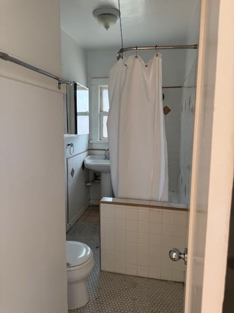 2008 Argyle Ave #2008 - Photo 7 of 12