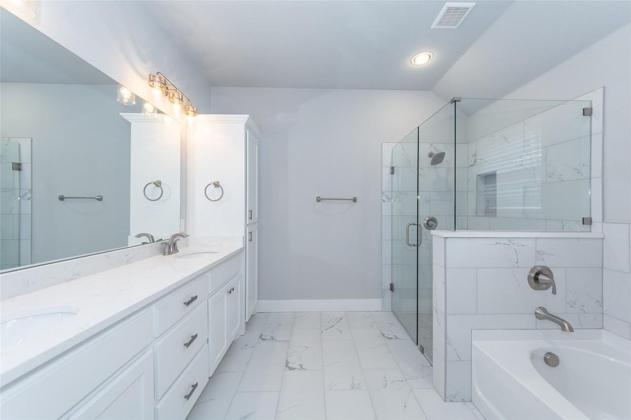 5007 Peacock Ln #1 - Photo 4 of 10