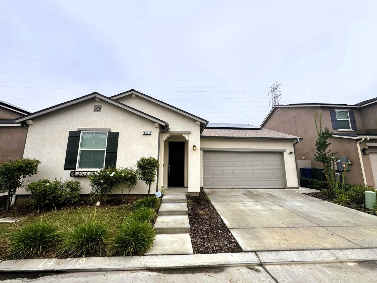 4324 N Sandrini Ave #1