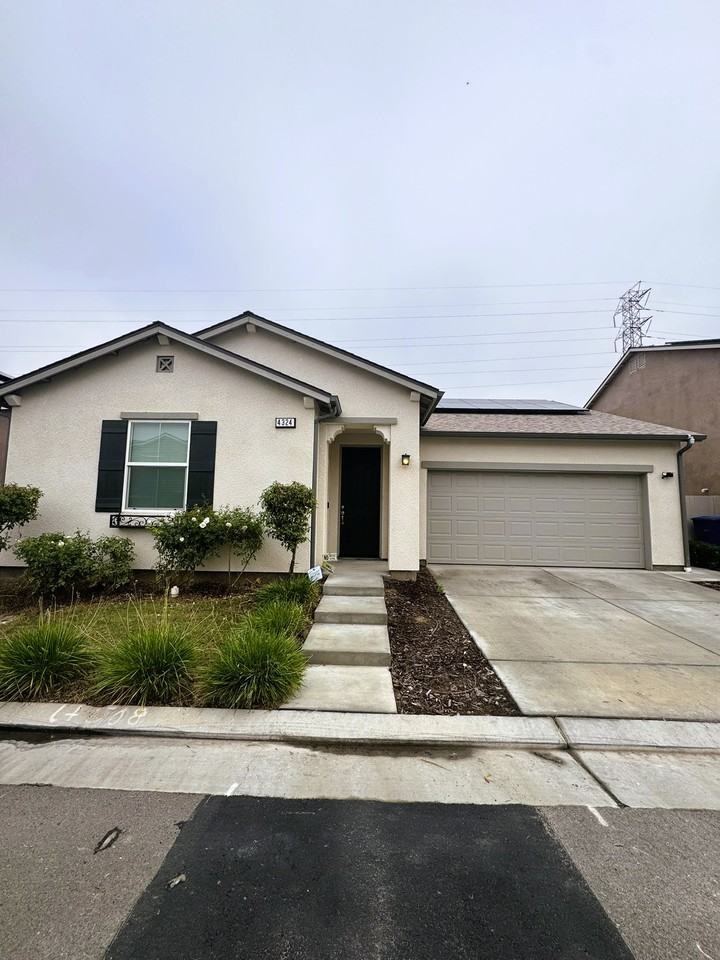 4324 N Sandrini Ave #1 - Photo 2 of 13