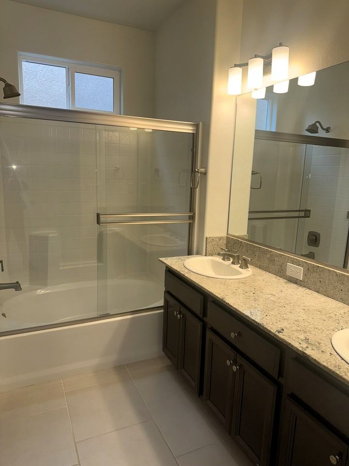 4324 N Sandrini Ave #1 - Photo 6 of 13