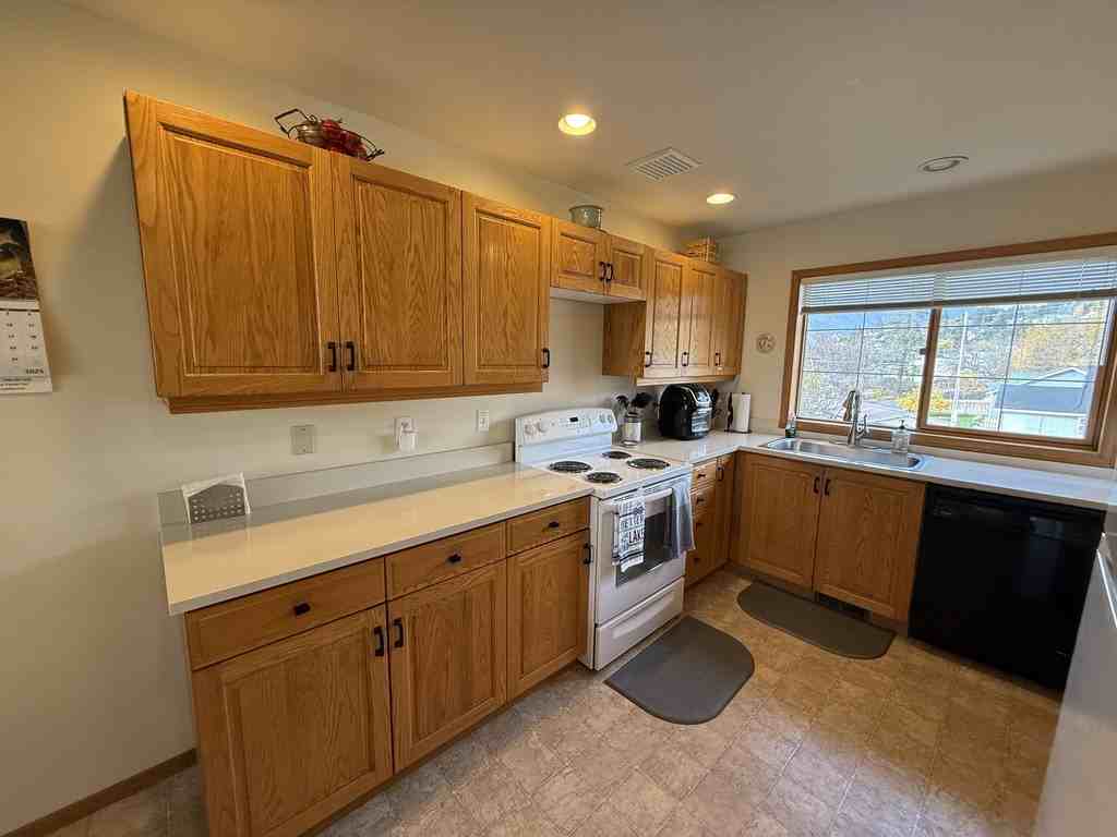 217 East Parkway Drive #1 - Photo 3 of 18