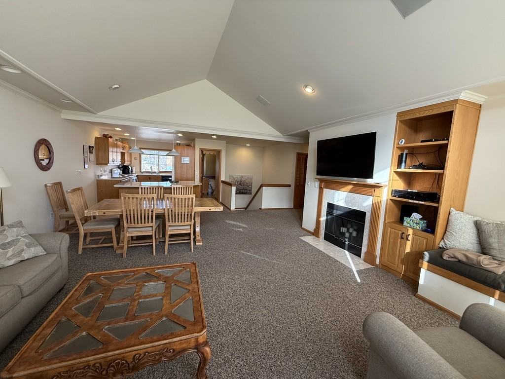 217 East Parkway Drive #1 - Photo 5 of 18