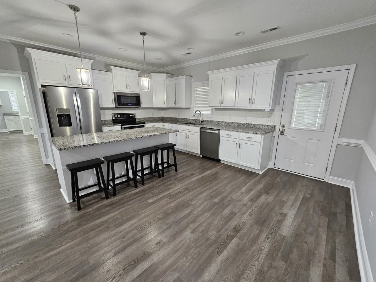 104 Pioneer Trails Dr #1 - Photo 6 of 29